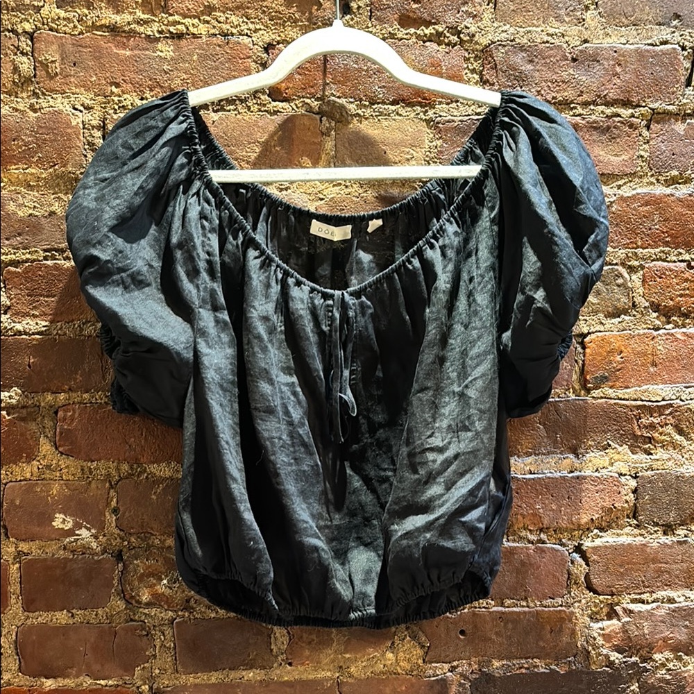 Doen Cinched Cropped Puff Sleeve Top Size L with Ties at neck